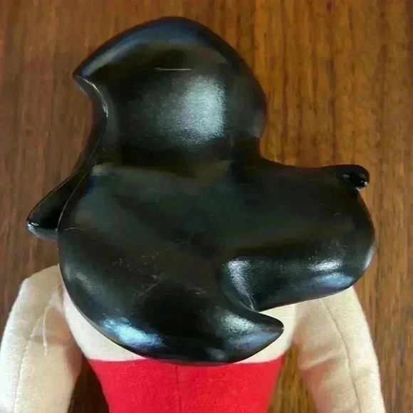 Wonder woman plastic figure plush doll. - Picture 7 of 9